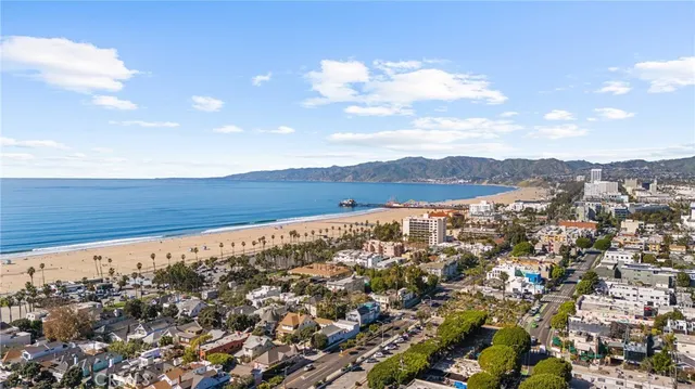 $3,495 | 2444 4th Street, Unit 9, Santa Monica, CA 90405