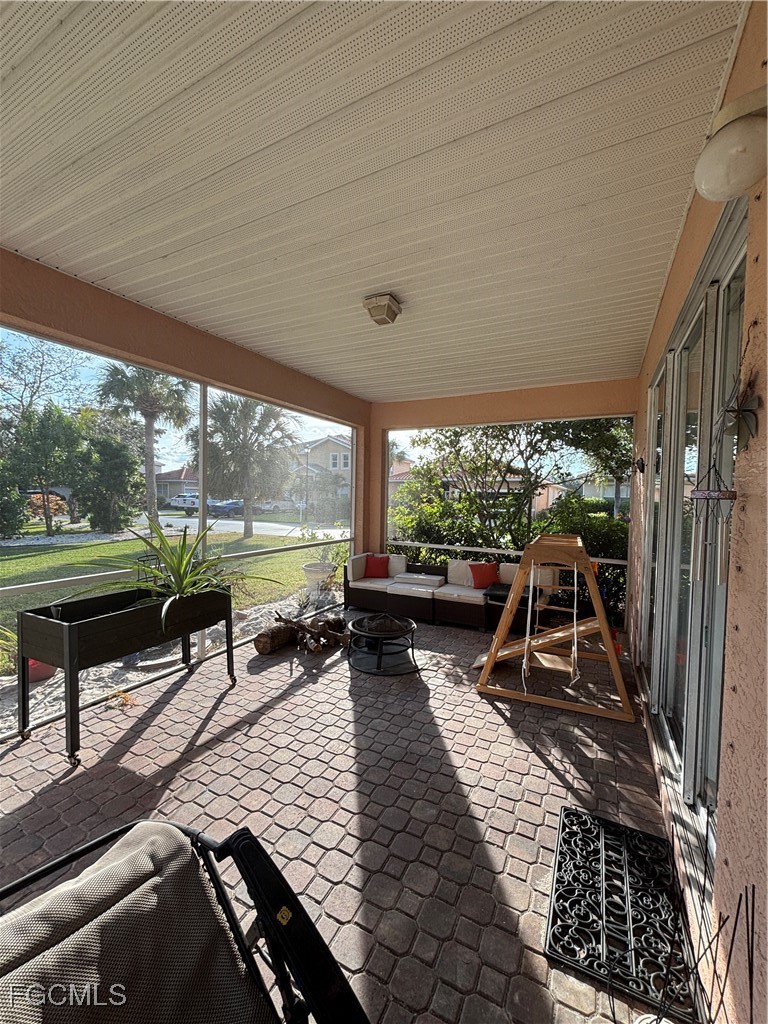 9450 Silver Pine Loop Fort Myers, FL 33967 - Photo 5 of 28