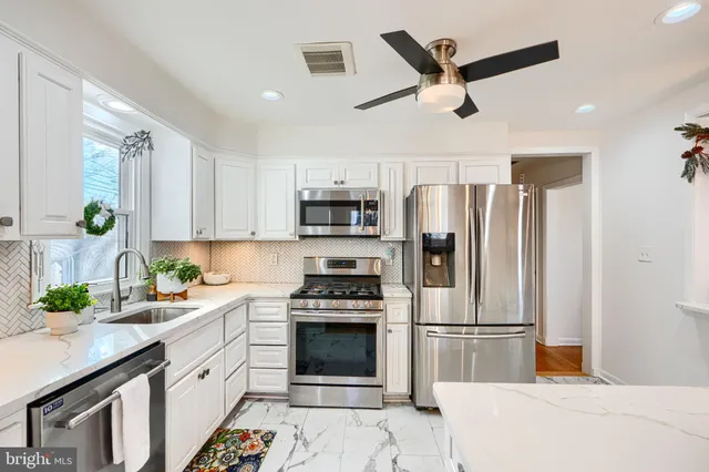 $435,000 | 2431 Lakewood Road, Baltimore, MD 21234