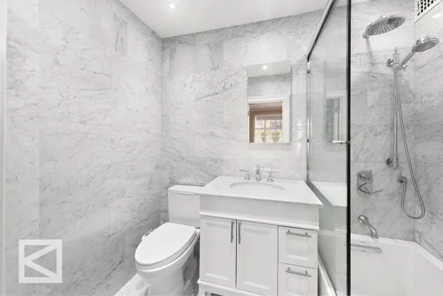 $3,995,000 | 116 East 68th Street, Unit DUPLEX4 | Lenox Hill