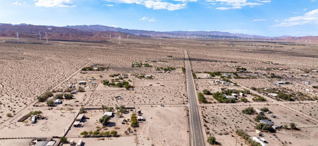 O Ocotilla El Centro, CA 92259 - Photo 11 of 27