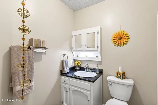 $365,000 | 18210 Braden Road, Saucier, MS 39574