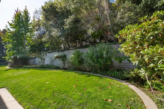 $1,050,000 | 1115 Continentals Way, Unit 203, Belmont, CA 94002