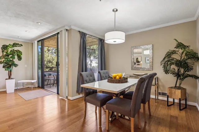 $1,050,000 | 1115 Continentals Way, Unit 203, Belmont, CA 94002