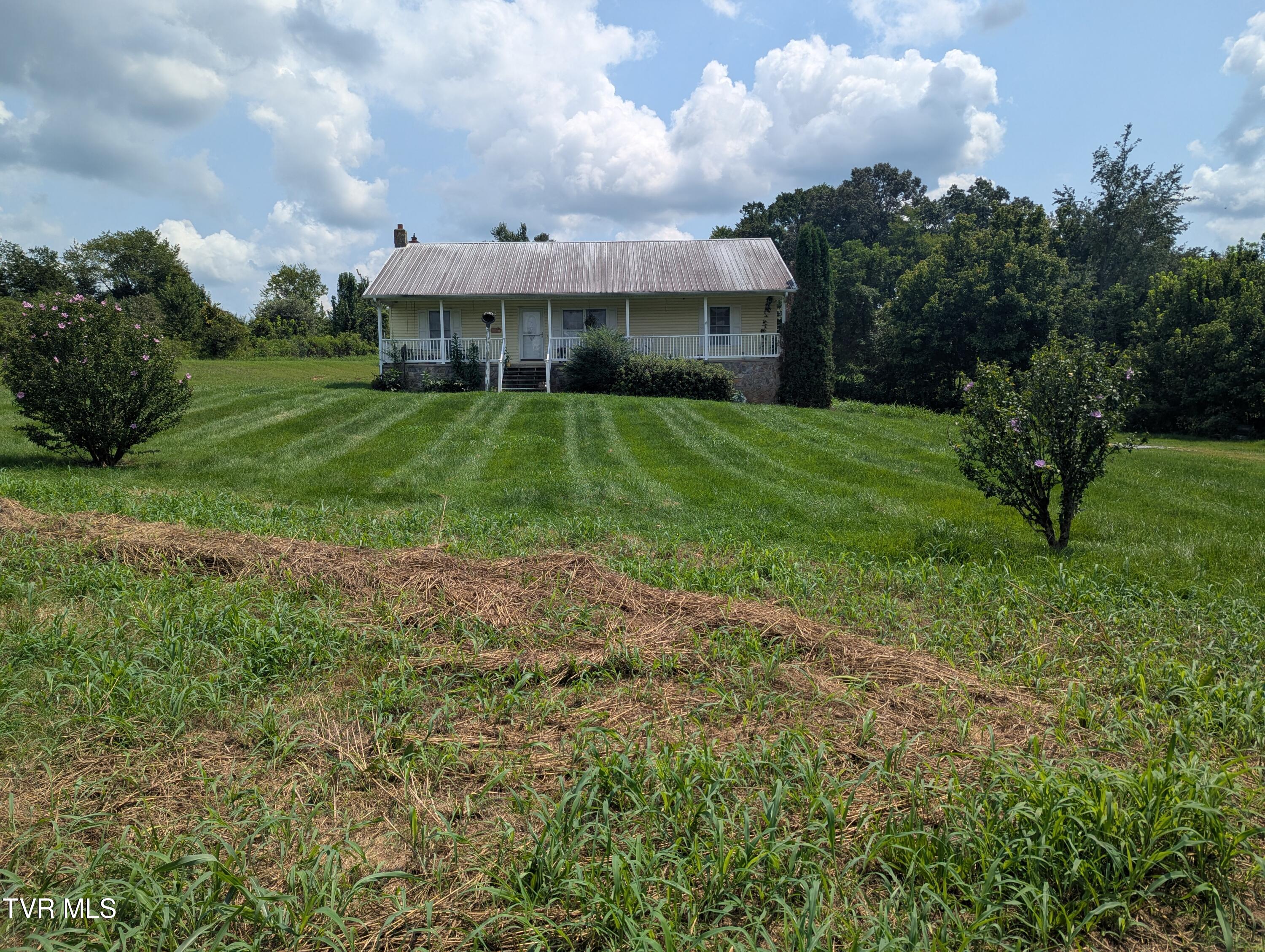 7991 Warrensburg Road Mosheim, TN 37818 - Photo 18 of 63 PXL_20260811_183612386