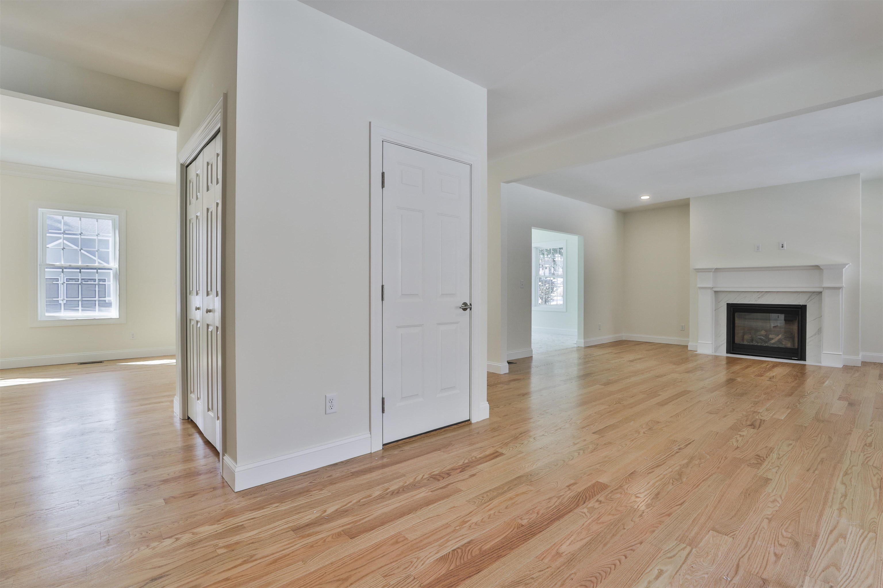 22 Reeds Ferry Way Merrimack, NH 03054 - Photo 22 of 52