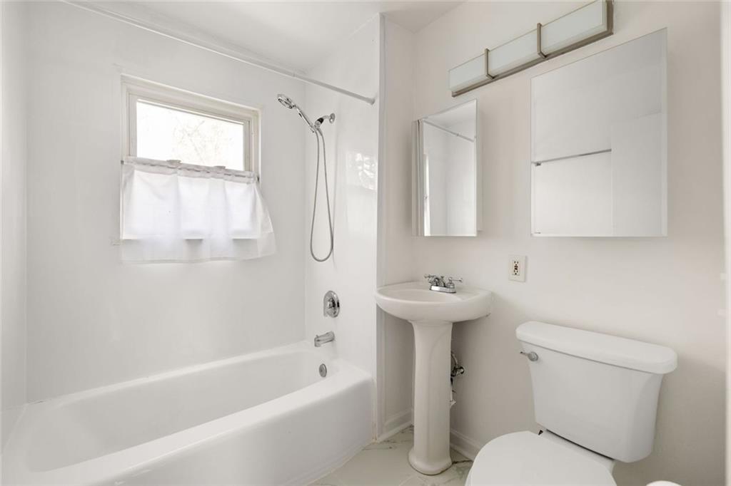 2941 Caldwell Road Northeast, Unit B4 Brookhaven, GA 30319 - Photo 25 of 51