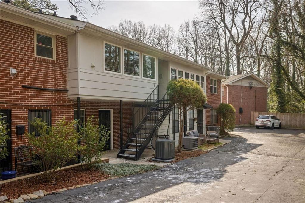 2941 Caldwell Road Northeast, Unit B4 Brookhaven, GA 30319 - Photo 29 of 51