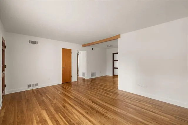 $275,000 | 2941 Caldwell Road Northeast, Unit B4, Brookhaven, GA 30319