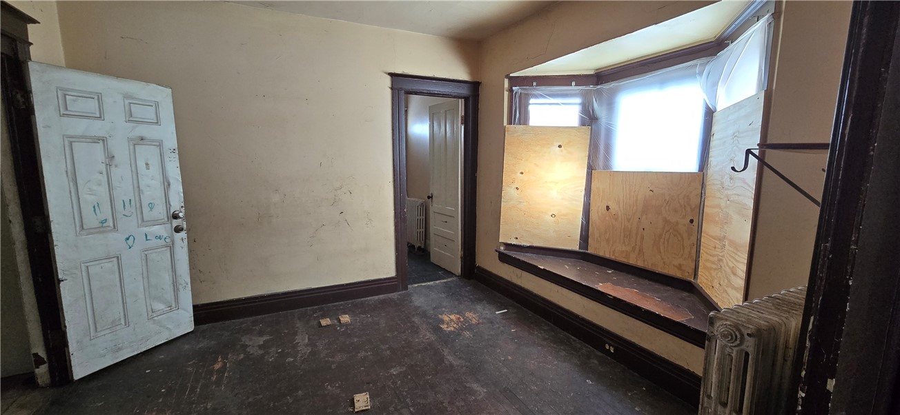 146 Durnan Street Rochester, NY 14621 - Photo 5 of 8