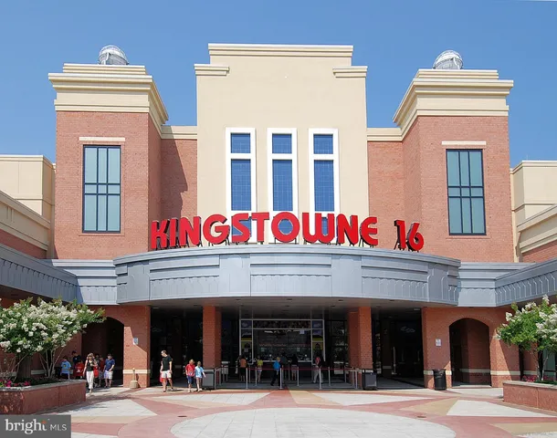 a view of a building entrance