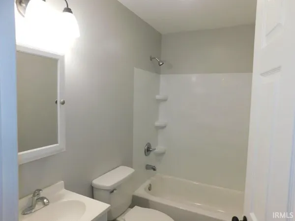 $128,500 | 1144 East Blackford Avenue, Evansville, IN 47714