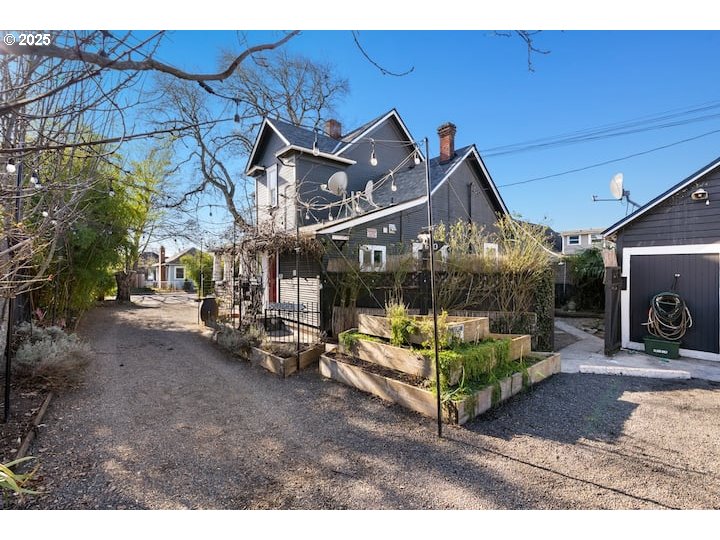 610 West Fourth Plain Boulevard Vancouver, WA 98660 - Photo 41 of 41 a view of a street with sitting area