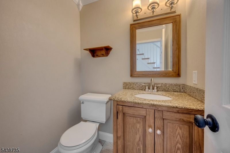 8 Glen Eagles Road Washington, NJ 07882 - Photo 14 of 41