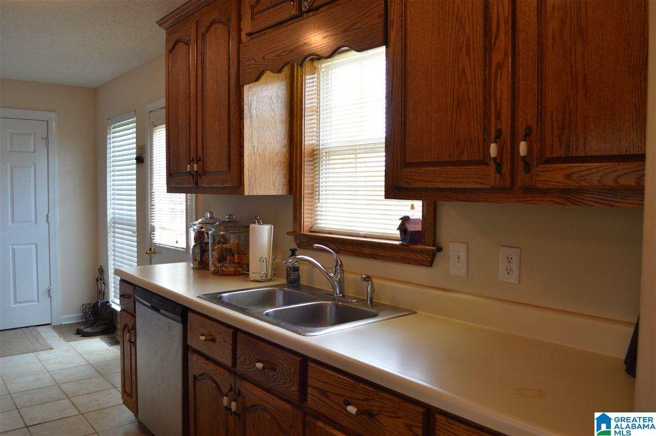 1071 Park Road Bessemer, AL 35023 - Photo 11 of 29