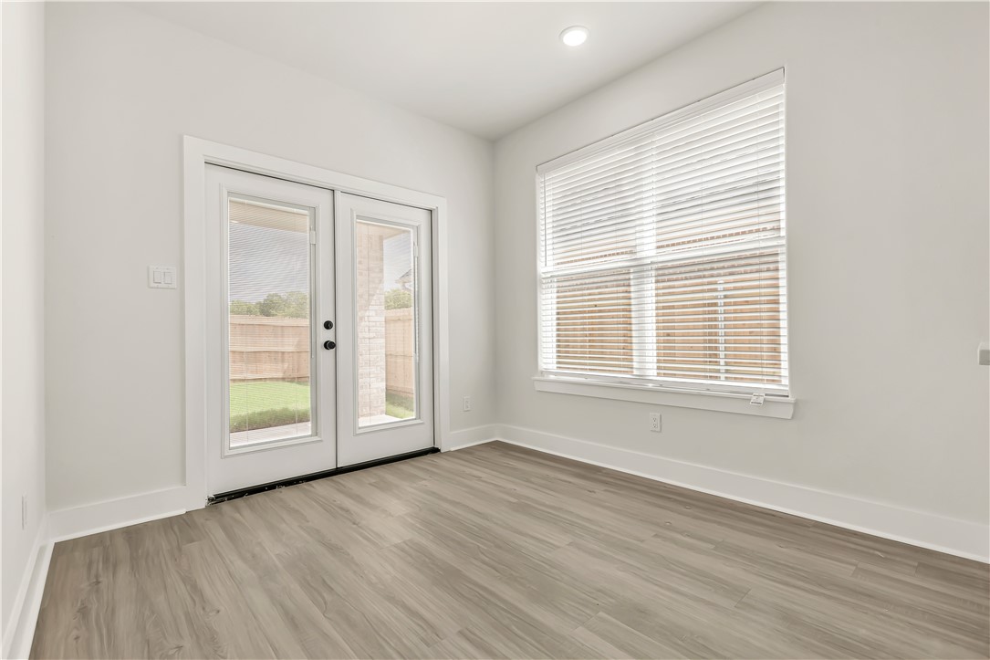 877 Double Mountain Road College Station, TX 77845 - Photo 12 of 24