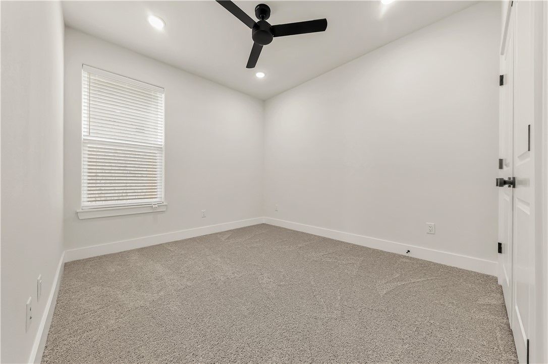 877 Double Mountain Road College Station, TX 77845 - Photo 16 of 24