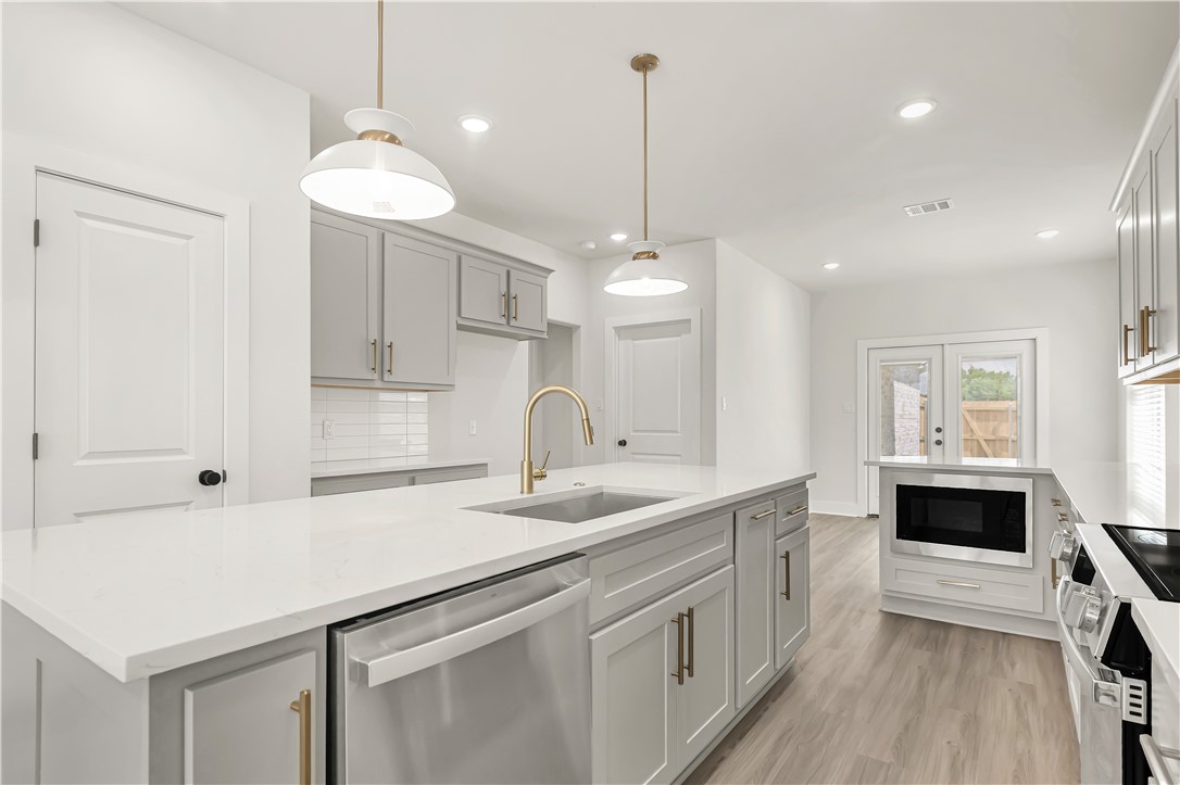 877 Double Mountain Road College Station, TX 77845 - Photo 10 of 24