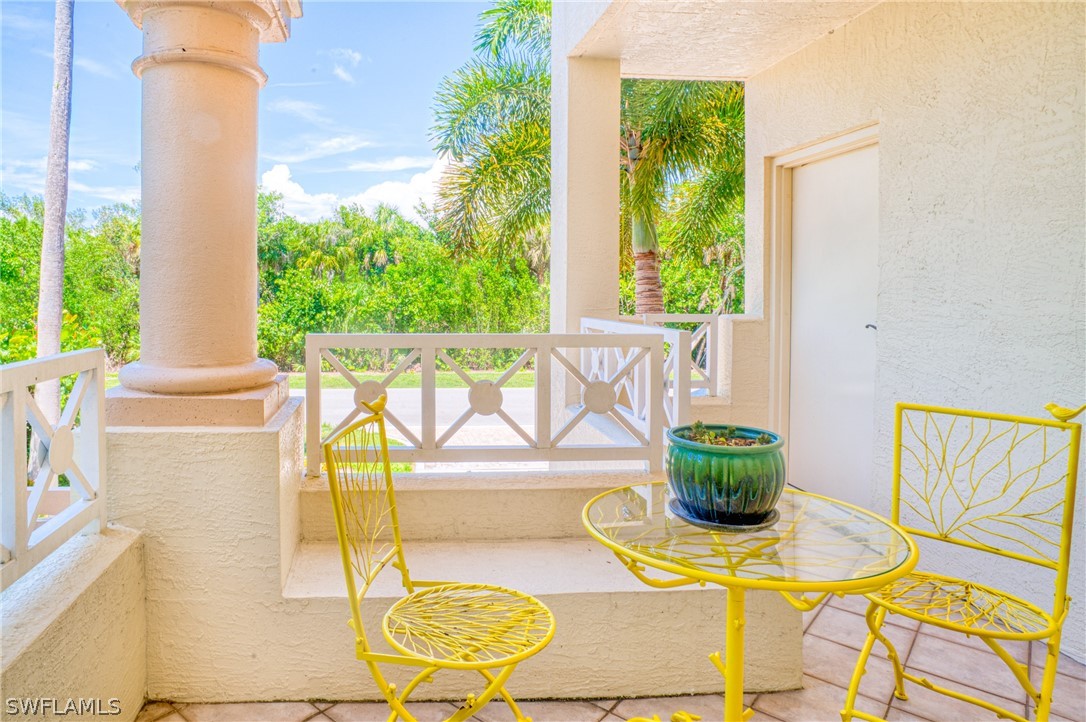 2661 Wulfert Road, Unit 2 Sanibel, FL 33957 - Photo 18 of 27 Gallery Image 18