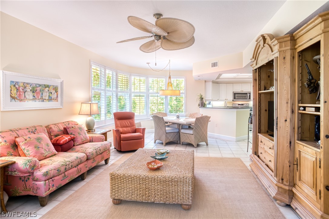 2661 Wulfert Road, Unit 2 Sanibel, FL 33957 - Photo 6 of 27 Gallery Image 6