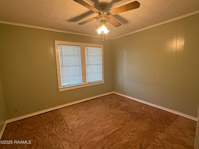 $1,400 | 129 East Broussard Road, Lafayette, LA 70503