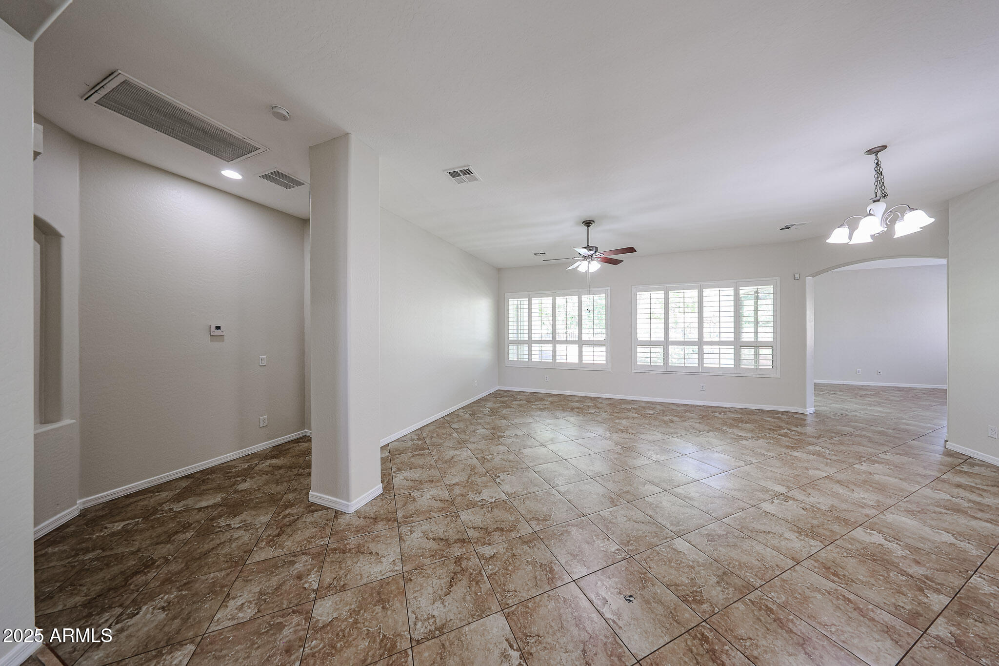 7126 West Ocotillo Road Glendale, AZ 85303 - Photo 12 of 59 B (34)