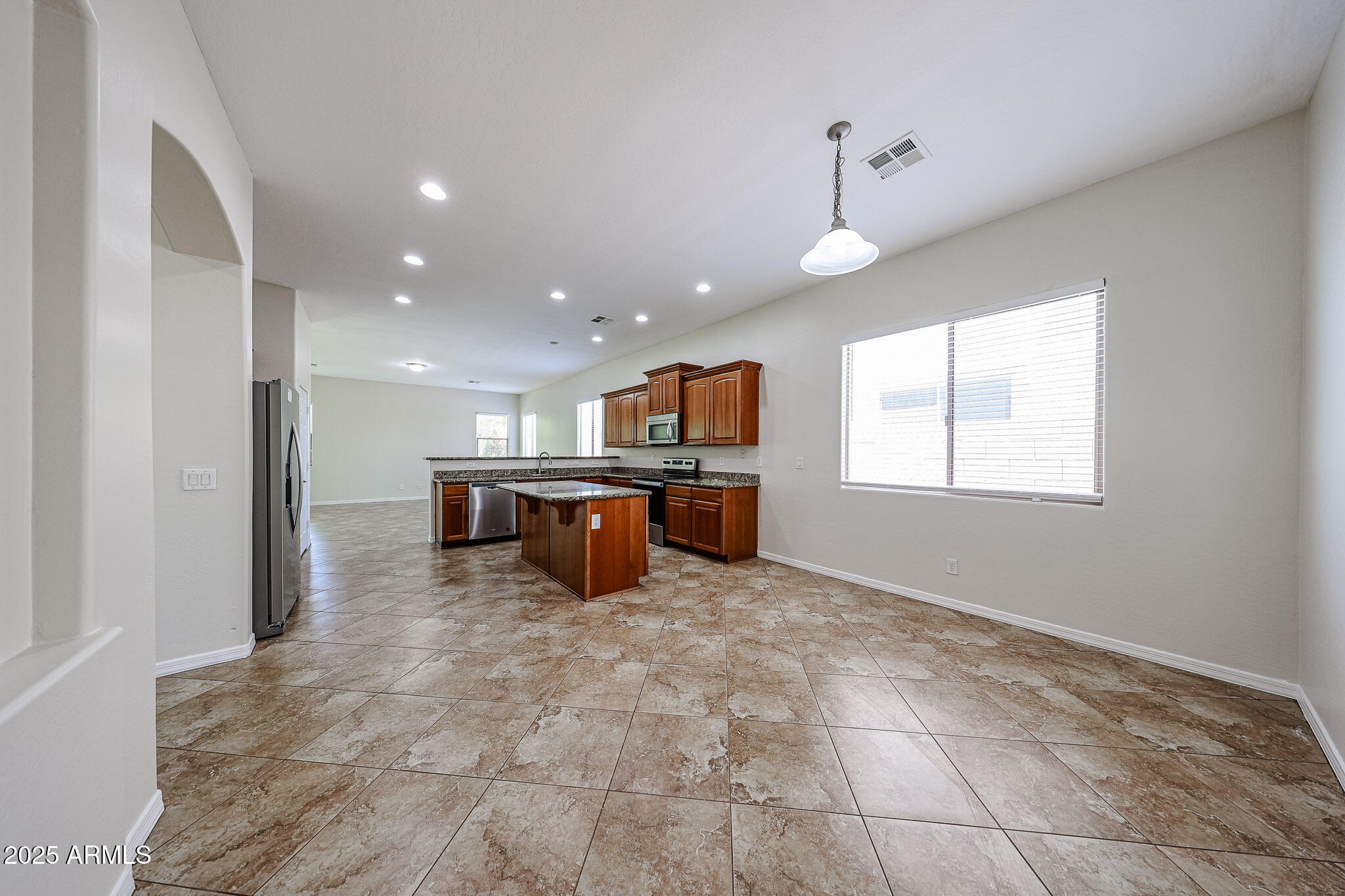 7126 West Ocotillo Road Glendale, AZ 85303 - Photo 13 of 59 B (11)