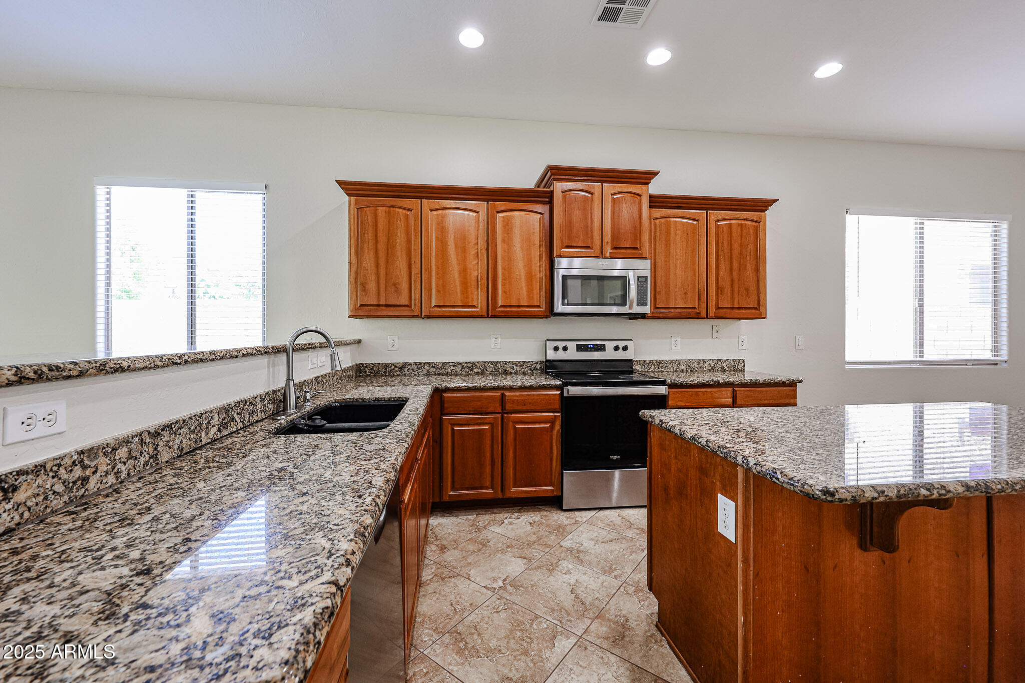 7126 West Ocotillo Road Glendale, AZ 85303 - Photo 19 of 59 B (20)
