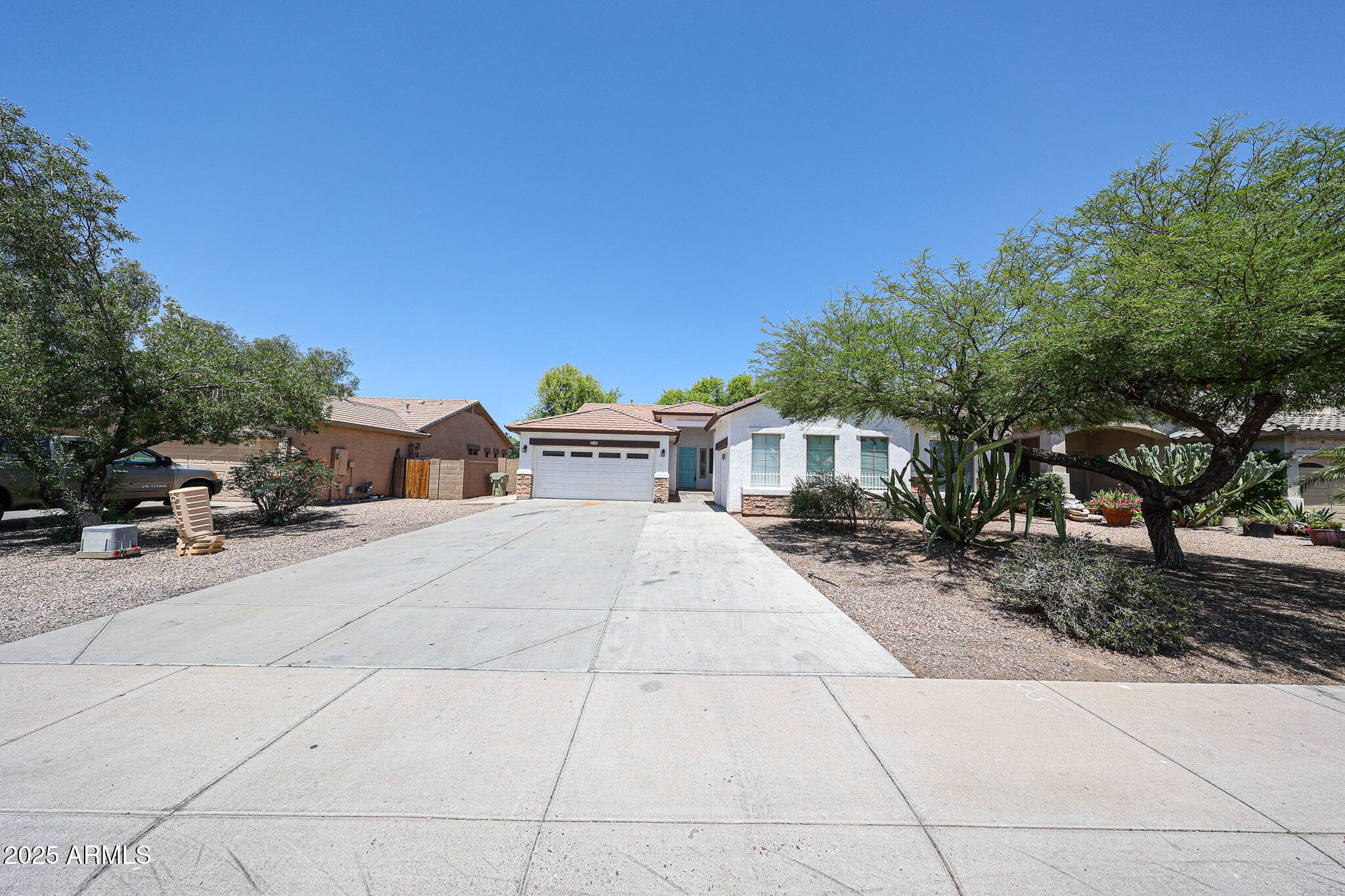 7126 West Ocotillo Road Glendale, AZ 85303 - Photo 2 of 59 A (6)