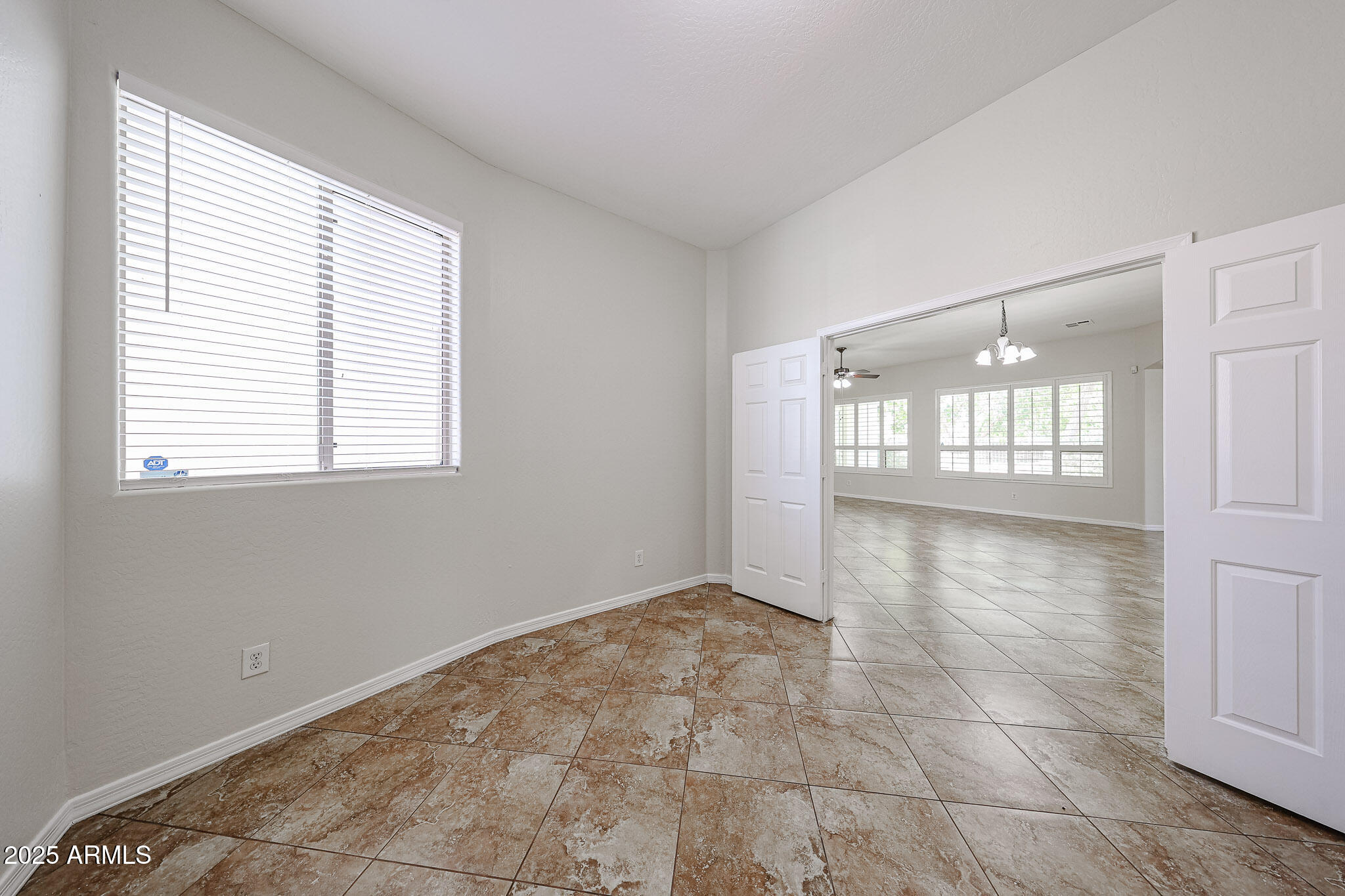 7126 West Ocotillo Road Glendale, AZ 85303 - Photo 27 of 59 B (38)