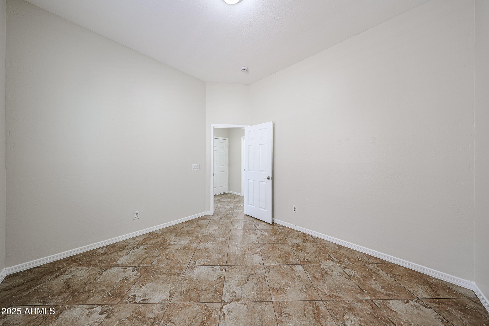7126 West Ocotillo Road Glendale, AZ 85303 - Photo 43 of 59 B (5)