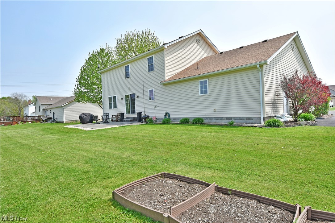 1186 Ina Drive Warren, OH 44481 - Photo 35 of 35