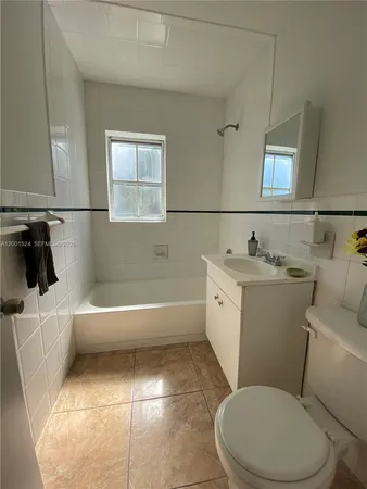 $3,150 | 9870 Nicaragua Drive, Unit 9870, Cutler Bay, FL 33189