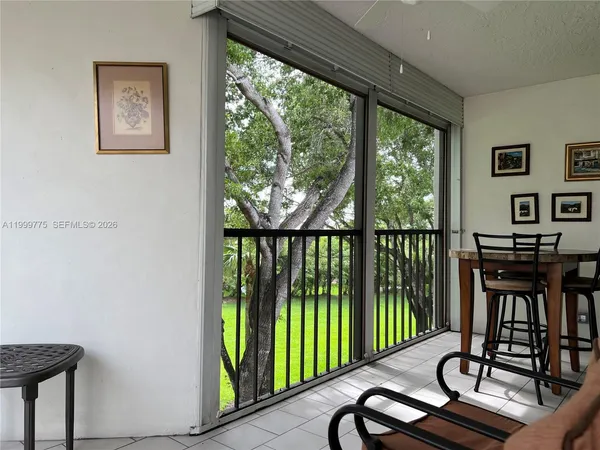 $2,500 | 16500 Golf Club Road, Unit 309, Weston, FL 33326