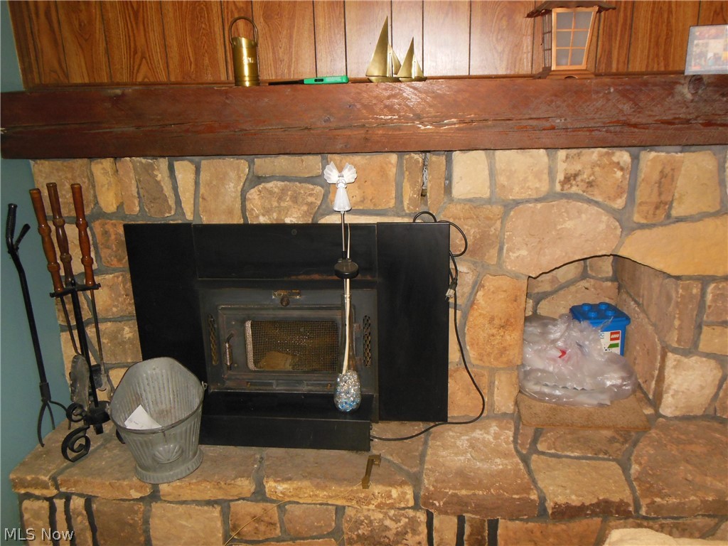 1813 Aberdeen Road Madison, OH 44057 - Photo 4 of 22