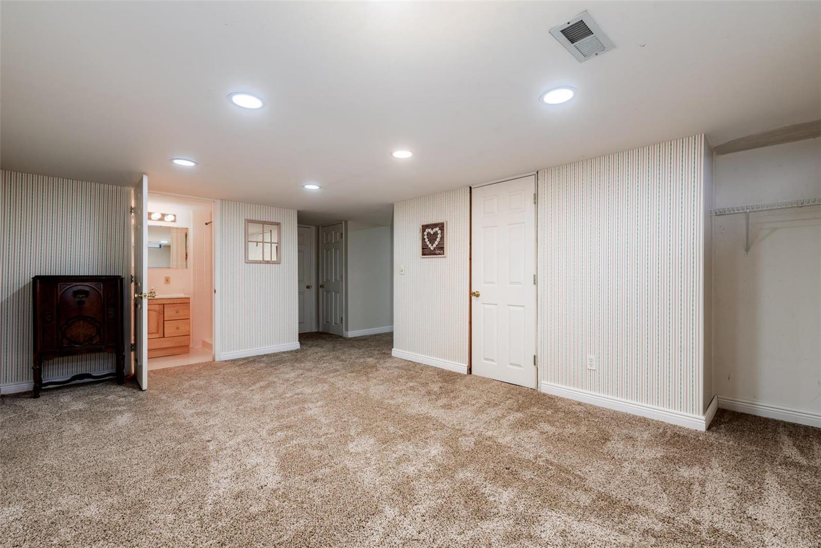 2254 Valley Road Wildwood, MO 63005 - Photo 42 of 46 Gallery Image 42