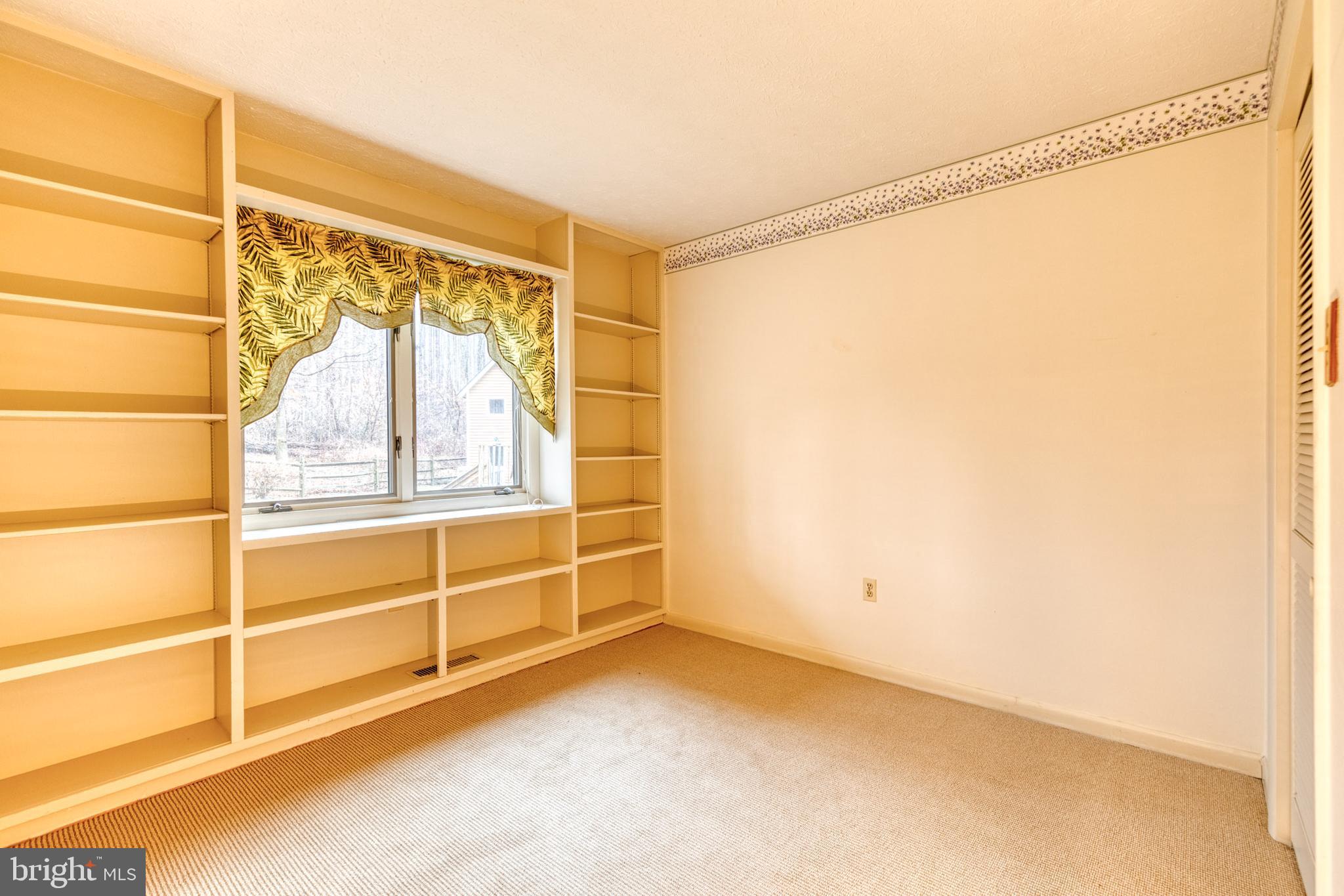 4300 Rousbys Run West River, MD 20778 - Photo 17 of 34