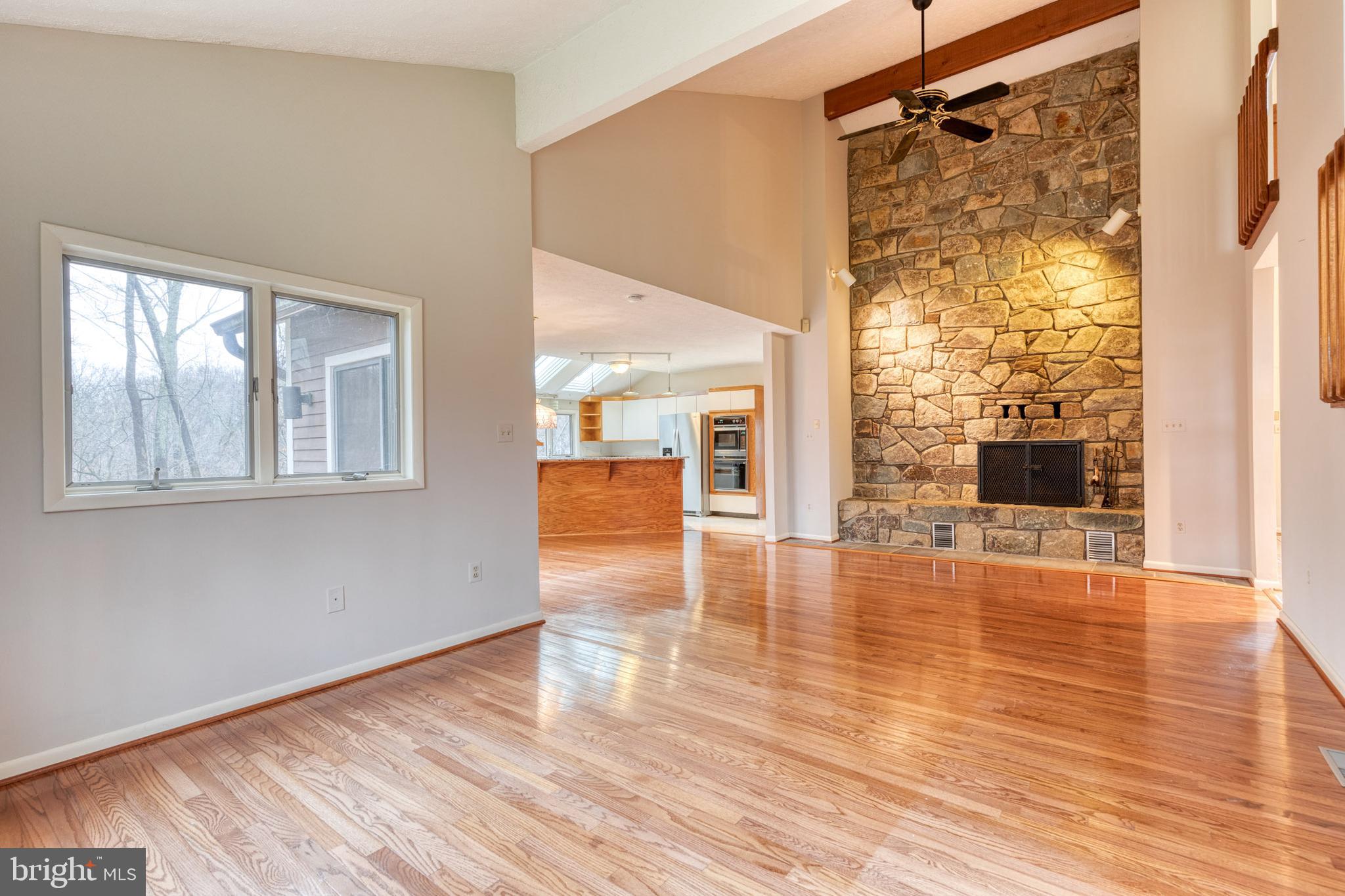 4300 Rousbys Run West River, MD 20778 - Photo 5 of 34