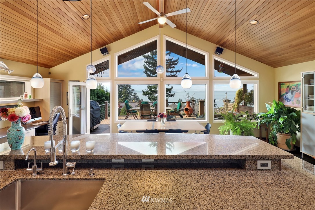 632 Fieldston Road Bellingham, WA 98225 - Photo 16 of 40 a living room with a large window