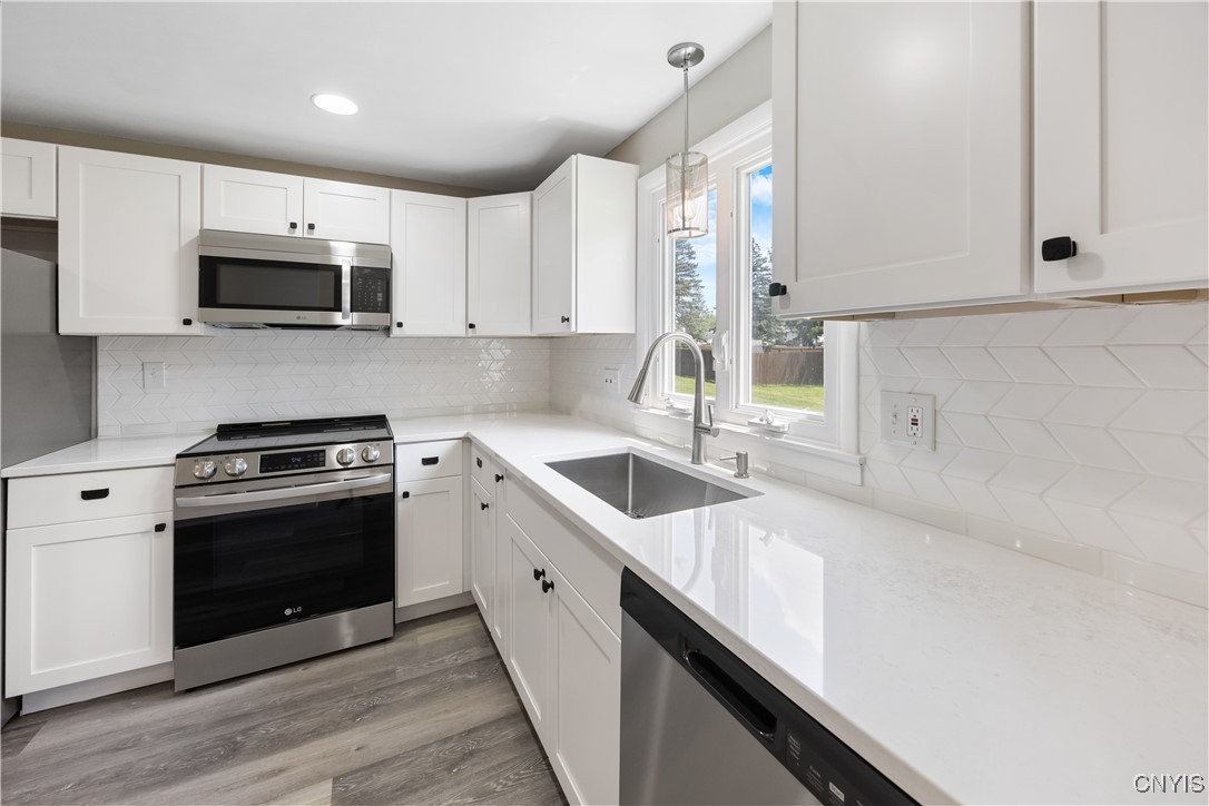 14 Ibis Path Liverpool, NY 13090 - Photo 8 of 31