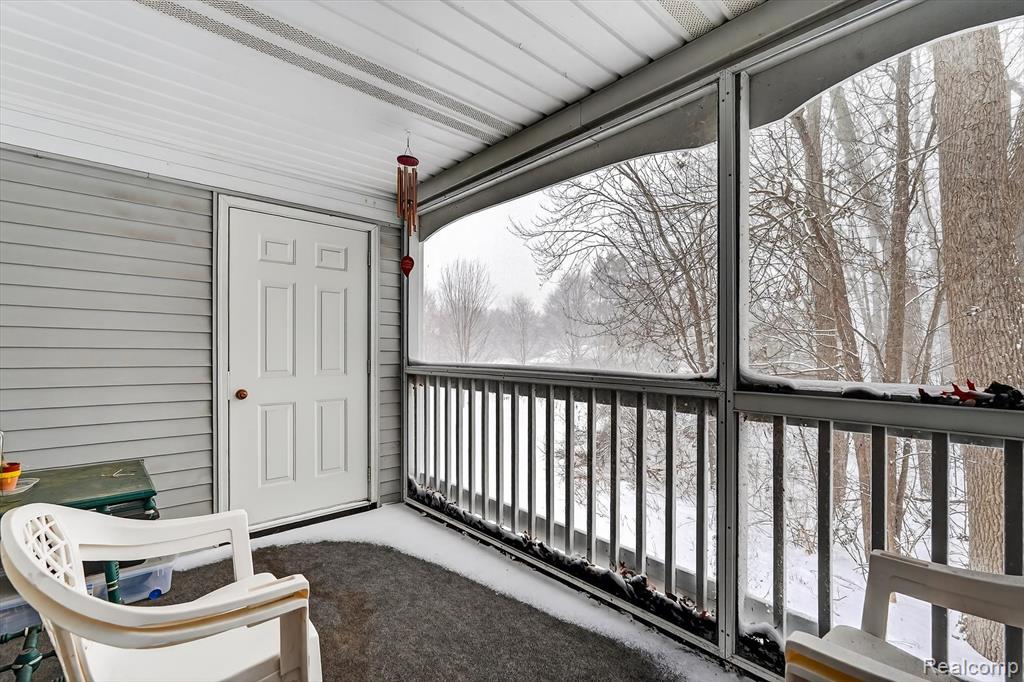 613 Curzon Court, Unit 203 Howell, MI 48843 - Photo 29 of 34 Gallery Image 29