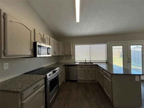 $1,995 | 4125 Silverberry Avenue, Fort Worth, TX 76137