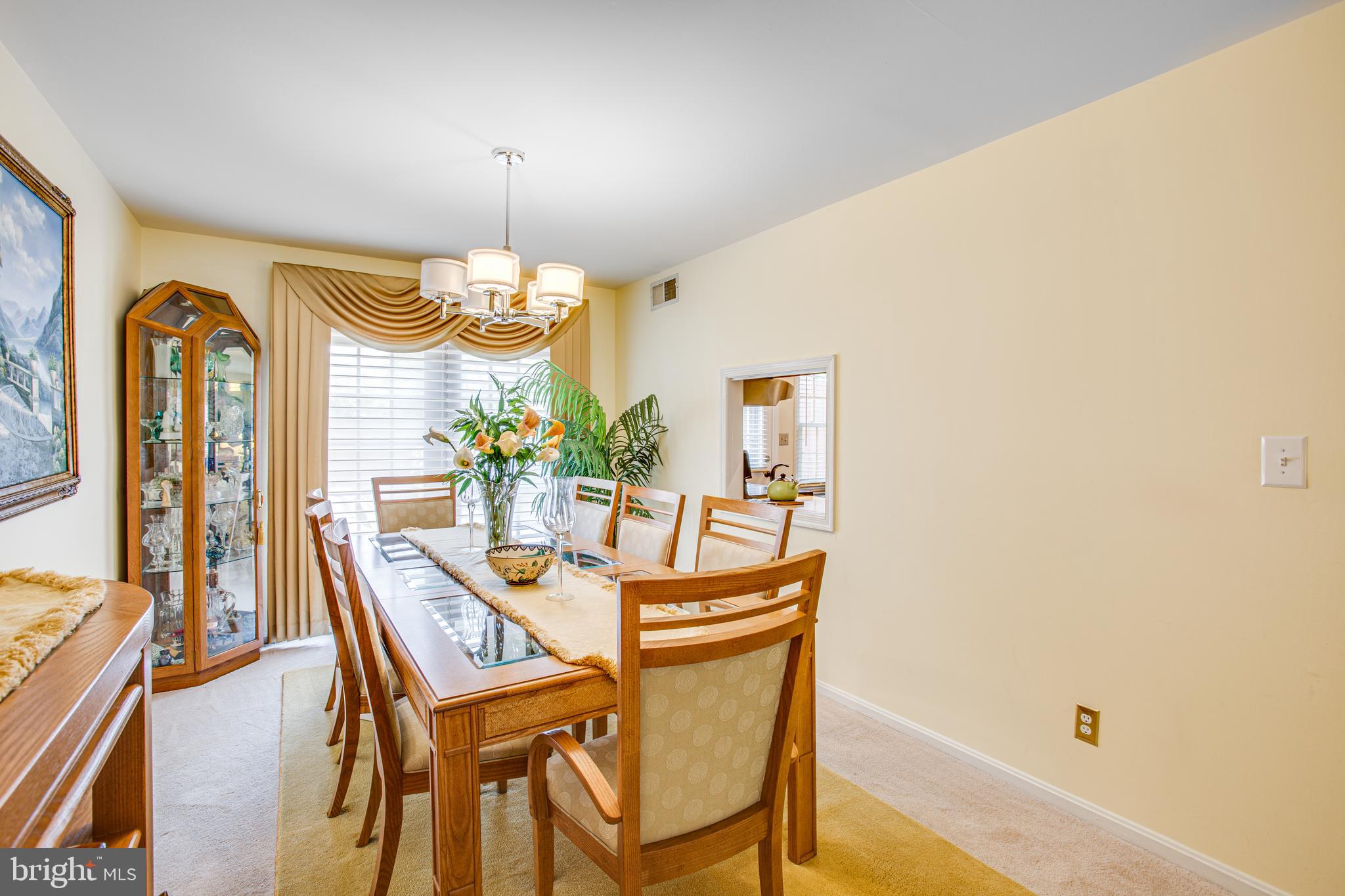 5992 Queenston Street Springfield, VA 22152 - Photo 14 of 41 Gallery Image 14