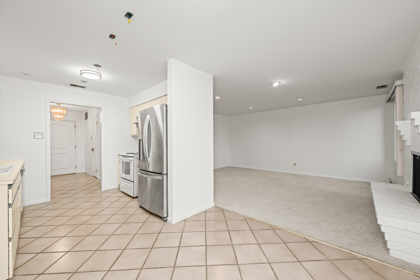 1125 Lake Cook Road, Unit 209 Northbrook, IL 60062 - Photo 14 of 32