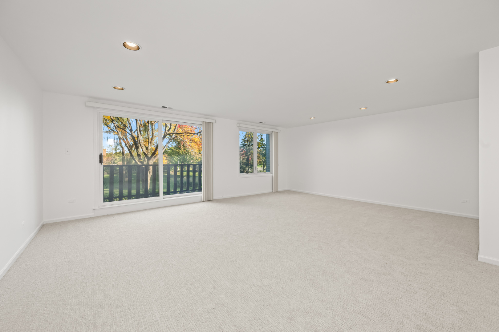 1125 Lake Cook Road, Unit 209 Northbrook, IL 60062 - Photo 7 of 32