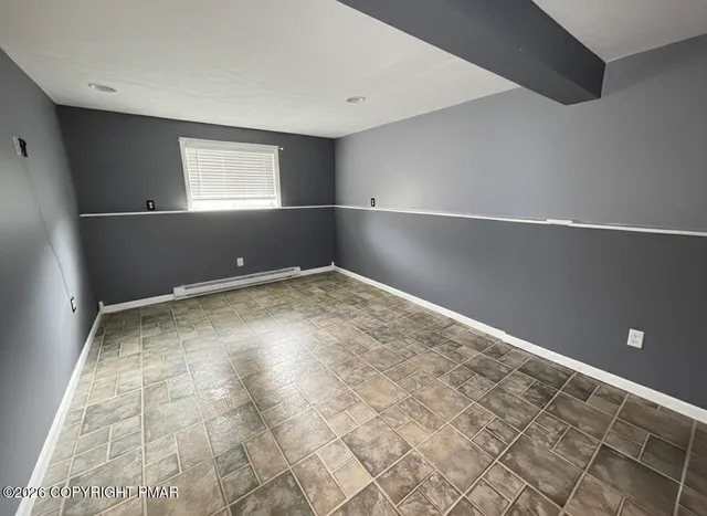 $2,250 | 1152 Steele Circle, Bushkill, PA 18324