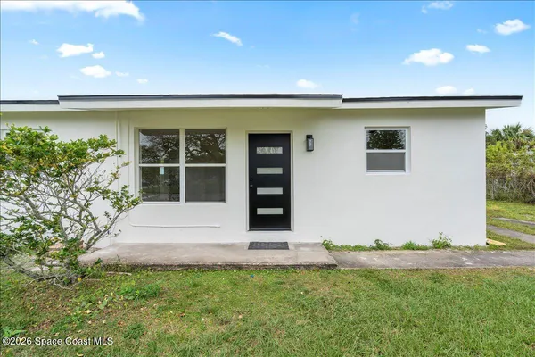 $1,850 | 301 West Rutgers Street, Melbourne, FL 32901