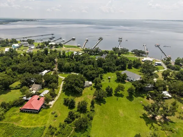 $161,900 | 160 Josephine Lane, Lake Charles, LA 70607