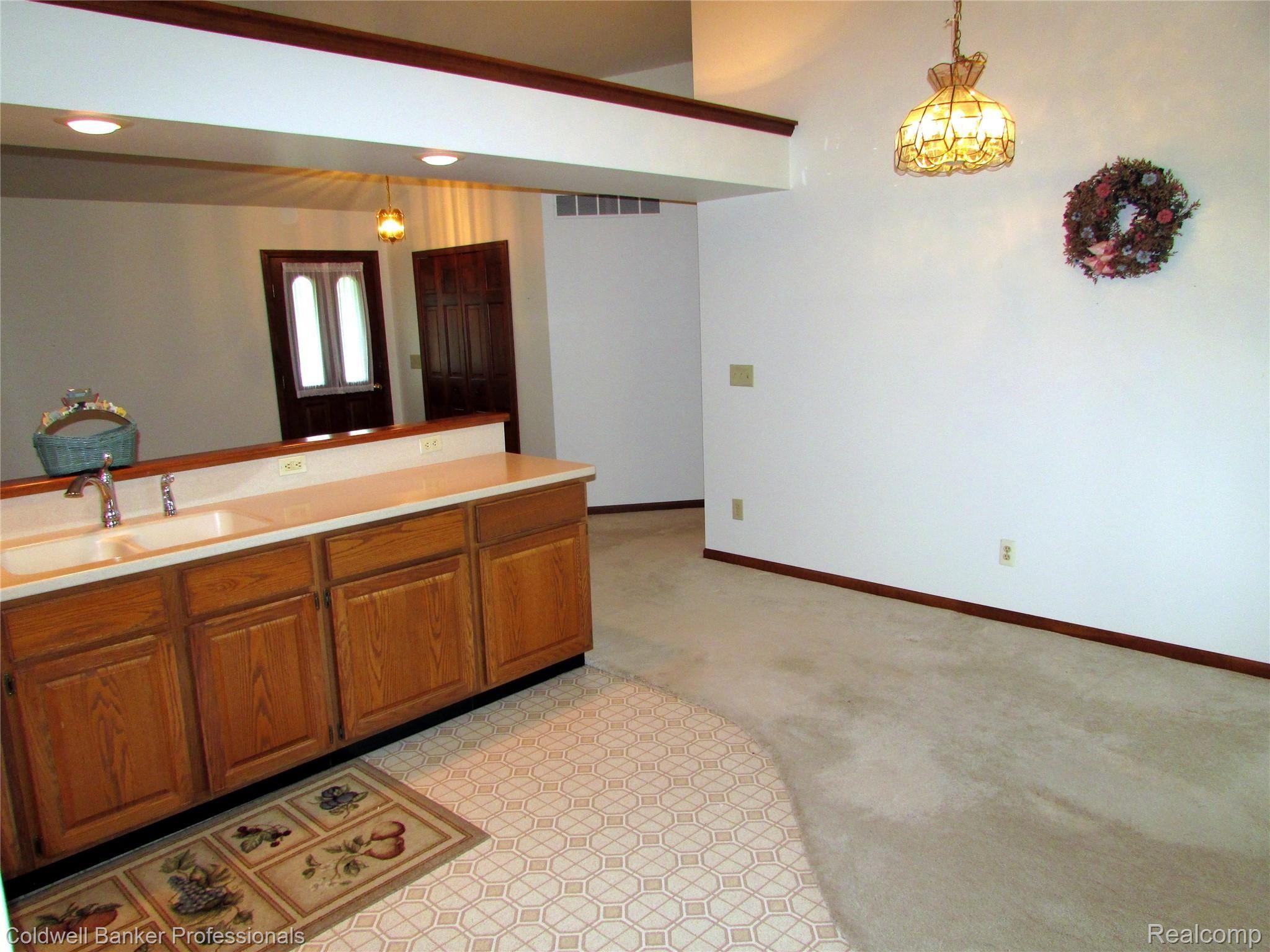1385 Old Mill Road Lapeer, MI 48446 - Photo 13 of 42 IMG_7782(rev 1).jpg