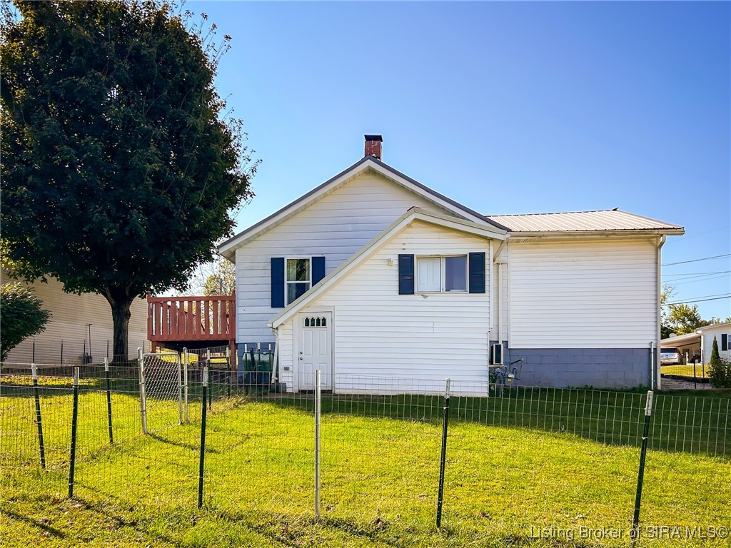 632 Sandy Hook Road Paoli, IN 47454 - Photo 3 of 21